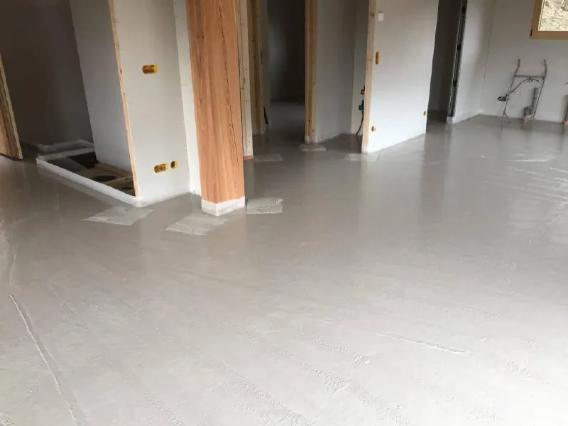 Chape fluide chalet ossature bois